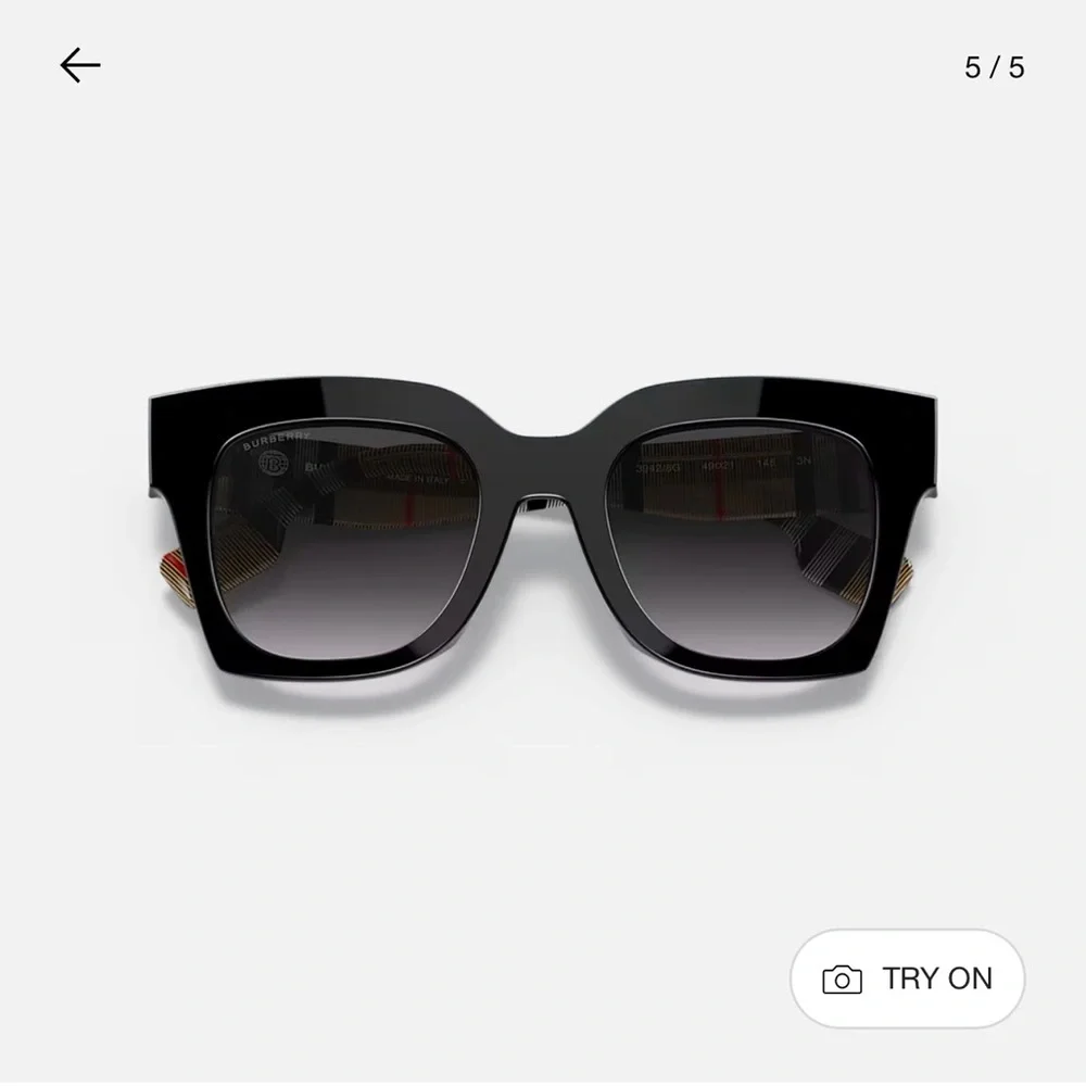 Burberry Kitty Sunglasses Black / Brown - Picture 4 of 4
